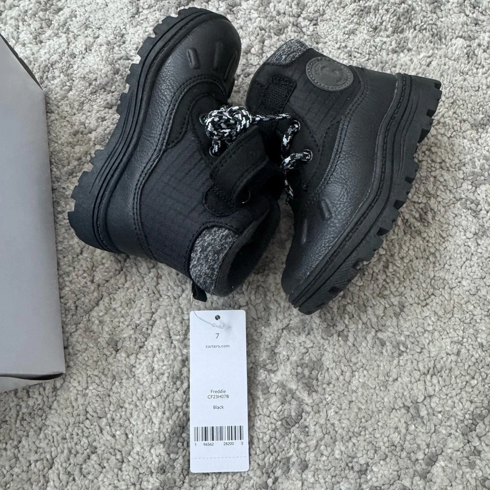 NWT Carters size 7T boy boots